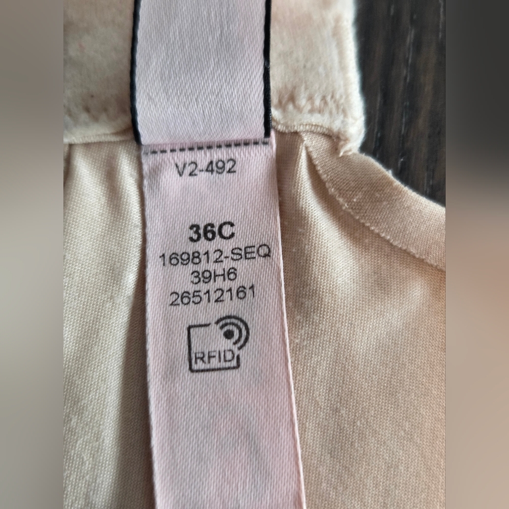 Victoria’s Secret Perfect Coverage Bra~Nude Beige~ Convertible Straps~Size 36C - Picture 6 of 8